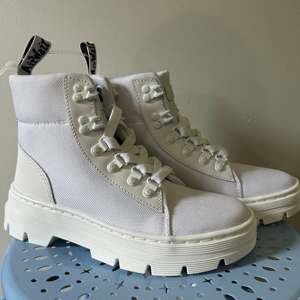 Dr. Martens AirWair white canvas boots size 5 NWOT